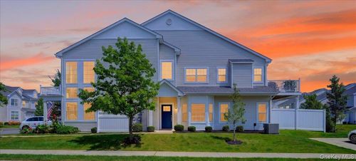 61 Avery Dr N, Center Moriches, NY, 11934-1018 | Card Image