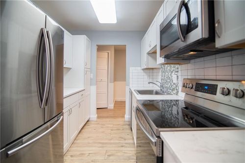 apt-4a-23 Bullocks Point Ave, Riverside, RI, 02915-5327 | Card Image