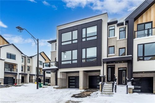 501-4040 Mountain St, Beamsville, ON, L3J2J6 | Card Image