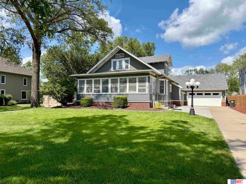 54 Lincoln St, Seward, NE, 68434-1559 | Card Image