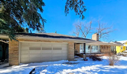 910 3rd Ave Sw, Pipestone, MN, 56164-1424 | Card Image