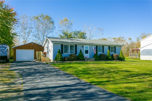 3082 Groth Rd, Holley, NY, 14470-9373 | Card Image