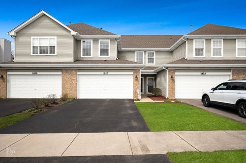 1827 Golden Gate Ln, Naperville, IL, 60563-1297 | Card Image