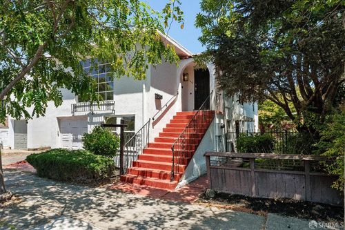 1475 Stannage Ave, Berkeley, CA, 94702-1048 | Card Image