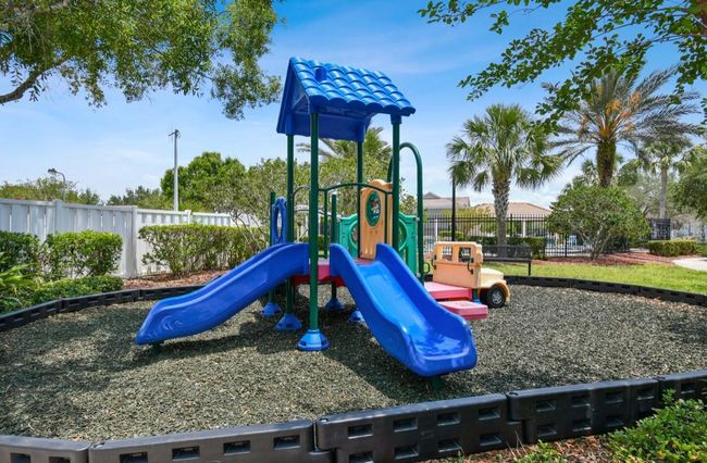 12472 Country White Cir, Townhouse with 2 bedrooms, 2 bathrooms and null parking in TAMPA FL | Image 54