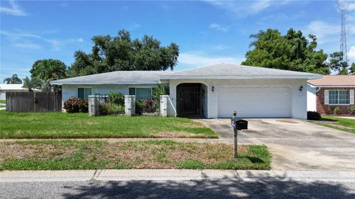 11051 130th Ave, LARGO, FL, 33778-2104 | Card Image