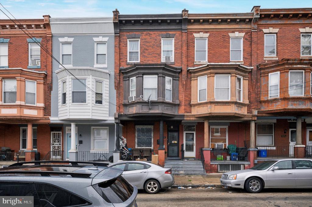 Residential in PHILADELPHIA 3