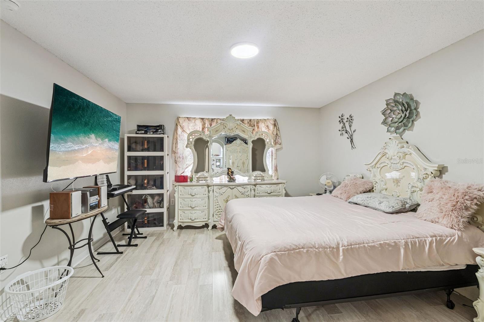 Residential in KISSIMMEE 5