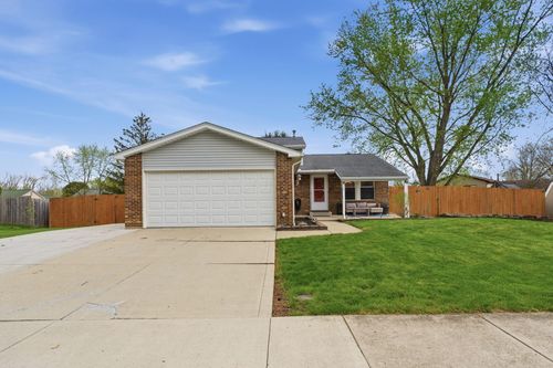 510 Supreme Ct, Delaware, OH, 43015-1166 | Card Image