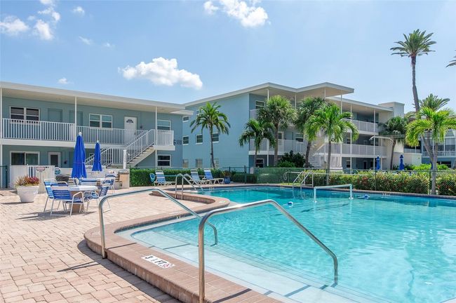 APT-6 - 6000 2 Nd St E, Condo with 2 bedrooms, 2 bathrooms and null parking in ST PETE BEACH FL | Image 23