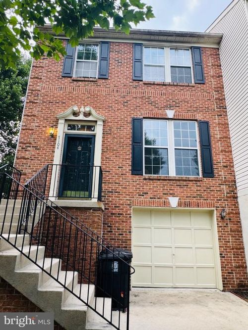 7104 Chickweed Ct, CLINTON, MD, 20735-5856 | Card Image
