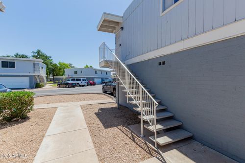 51-6629 N 27th Ave, Phoenix, AZ, 85017-1220 | Card Image