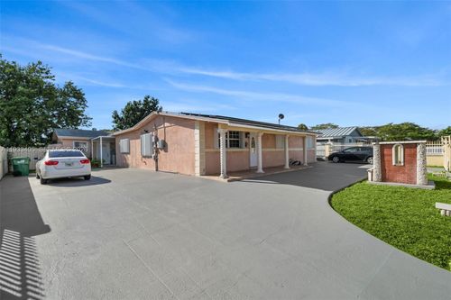 0-11620 Sw 179th Ter, Miami, FL, 33157-4970 | Card Image