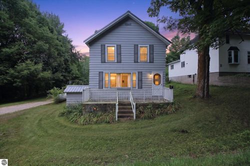 19540 70th Avenue, Marion, MI, 49665 | Card Image