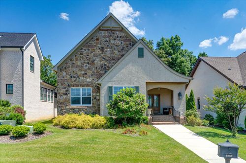 9-9261 Skyfall Dr, Ooltewah, TN, 37363-1448 | Card Image