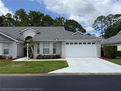 2052 Ashley Oaks Cir, Sebring, FL, 33870-6270 | Card Image