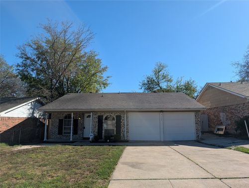 5124 Sears Dr, Fort Worth, TX, 76105-4407 | Card Image