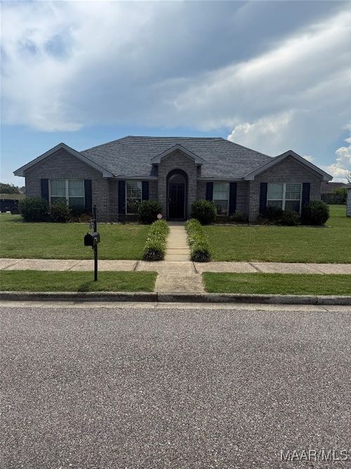 19 High Cotton Ct, Wetumpka, AL, 36092-8171 | Card Image
