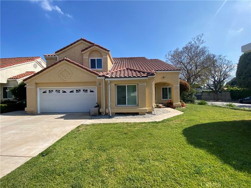 16858 Labrador St, Northridge, CA, 91343-1746 | Card Image