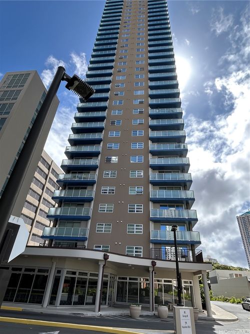apt-1827-801 South St, Honolulu, HI, 96813-5982 | Card Image