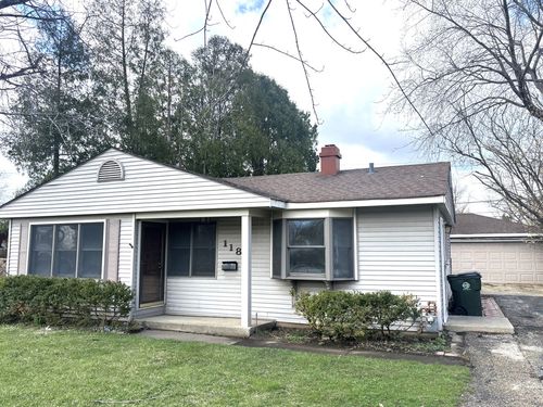 118 Hazard Rd, Carpentersville, IL, 60110-2257 | Card Image