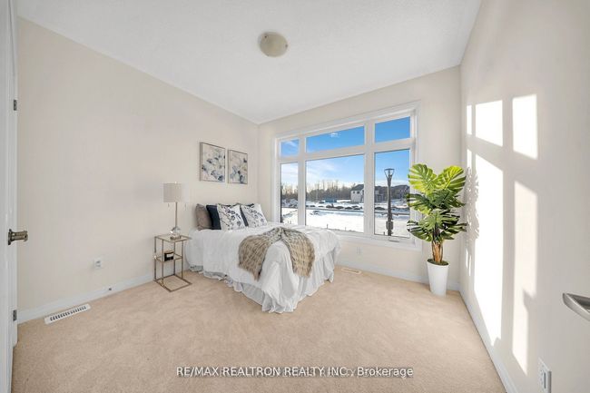1053 Zircon Manor, House other with 4 bedrooms, 3 bathrooms and 1 parking in Pickering ON | Image 21