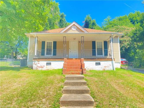 957 Harris St, Eden, NC, 27288-6443 | Card Image
