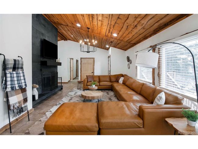9034 Us Highway 285, House other with 6 bedrooms, 4 bathrooms and null parking in Morrison CO | Image 4