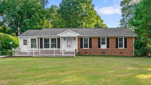 1950 W Front St, Burlington, NC, 27215-3407 | Card Image