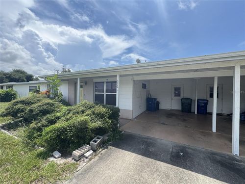 376 Briarwood Rd, Venice, FL, 34293-2703 | Card Image