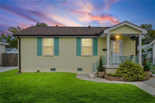 530 Gelpi Ave, Jefferson, LA, 70121-1526 | Card Image