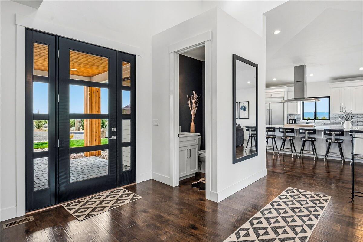Residential in Powell Butte 5
