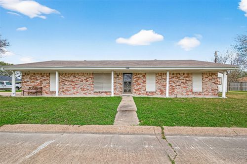 2510 Sunnycrest Dr, Texas City, TX, 77590-5019 | Card Image