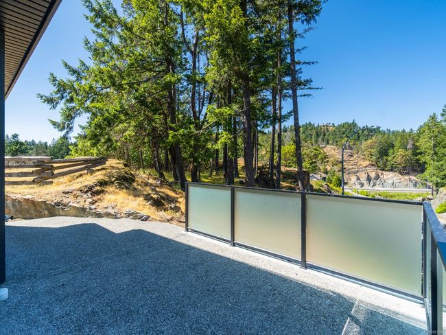 109 - 1217 Manzanita Pl, House other with 4 bedrooms, 4 bathrooms and 4 parking in Nanaimo BC | Image 37