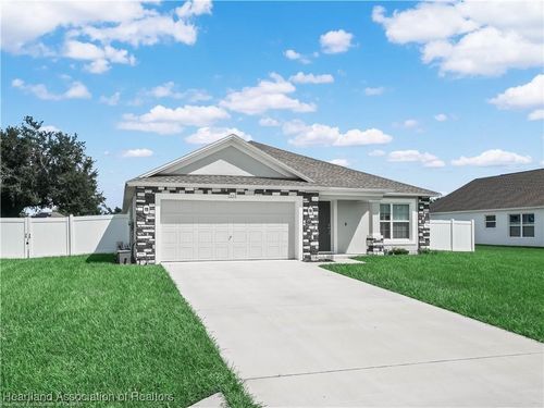 1220 Ridge Dr, Avon Park, FL, 33825-8571 | Card Image