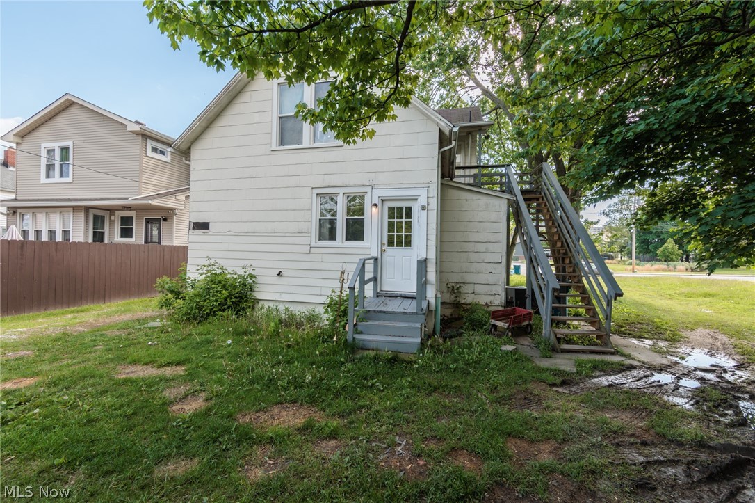 Residential Income in Lorain 4