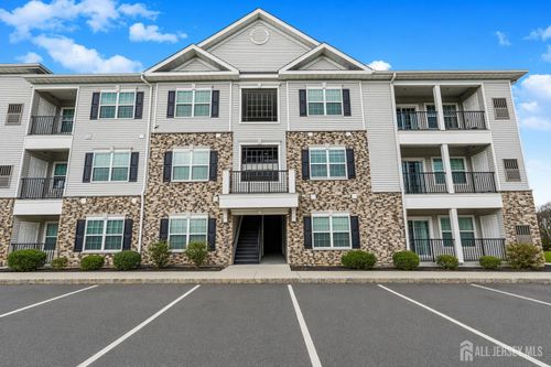 816 Stiller Ln, Jamesburg, NJ, 08831-3361 | Card Image