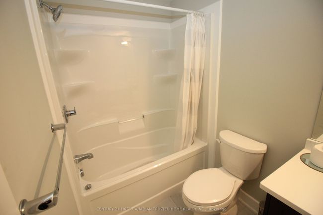 71 - 601 Lions Park Dr, House attached with 3 bedrooms, 4 bathrooms and 1 parking in Mount Brydges ON | Image 32