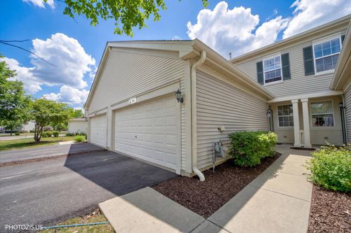 2-634 Jonathan Dr, Round Lake, IL, 60073-5618 | Card Image