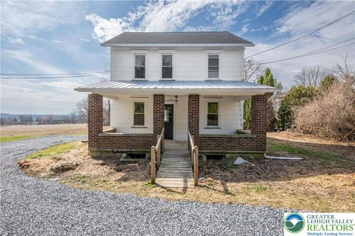 4450 Scheidys Rd, Coplay, PA, 18037-2457 | Card Image