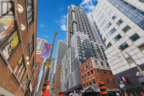 2106-87 Peter Street, Toronto (Waterfront Communities), ON, M5V0P1 | Card Image