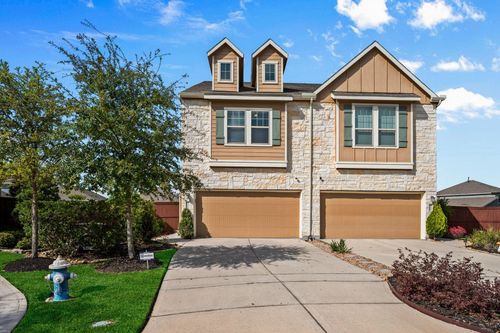 25330 Fallen Acorn Ct, Porter, TX, 77365-1639 | Card Image