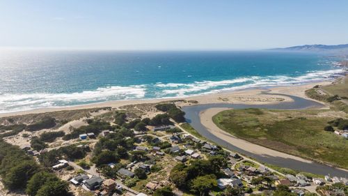 255 Lisbeth Ln, Bodega Bay, CA, 94923 | Card Image