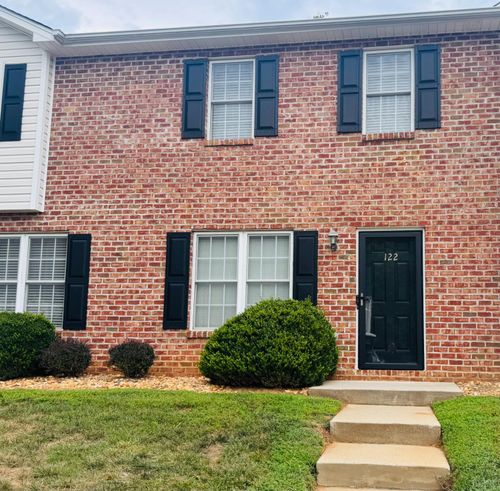122-3600 Old Forest Rd, Lynchburg, VA, 24501-2928 | Card Image