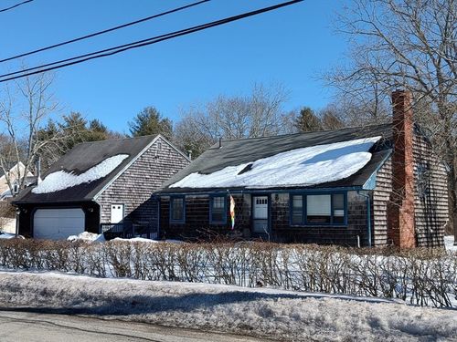 285 South St, Halifax, MA, 02338-1716 | Card Image