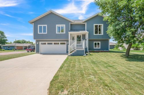 201 30th St, Milford, IA, 51351-1298 | Card Image