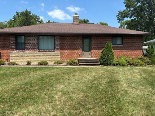 4410 Royalton Rd, North Royalton, OH, 44133-5234 | Card Image