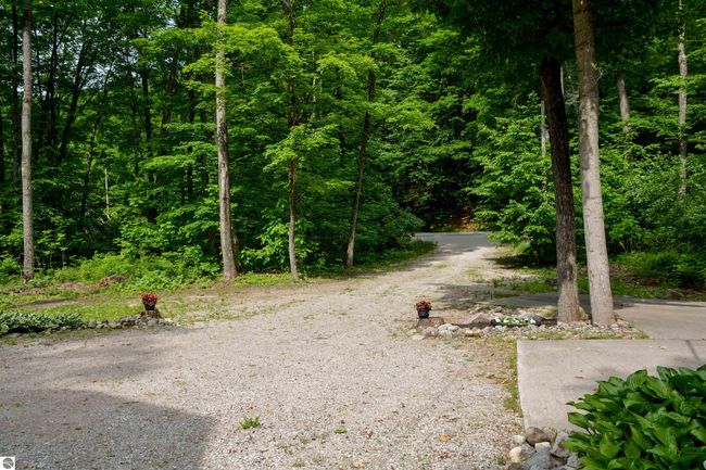 2481 S Schomberg Rd, House other with 3 bedrooms, 2 bathrooms and null parking in Lake Leelanau MI | Image 41