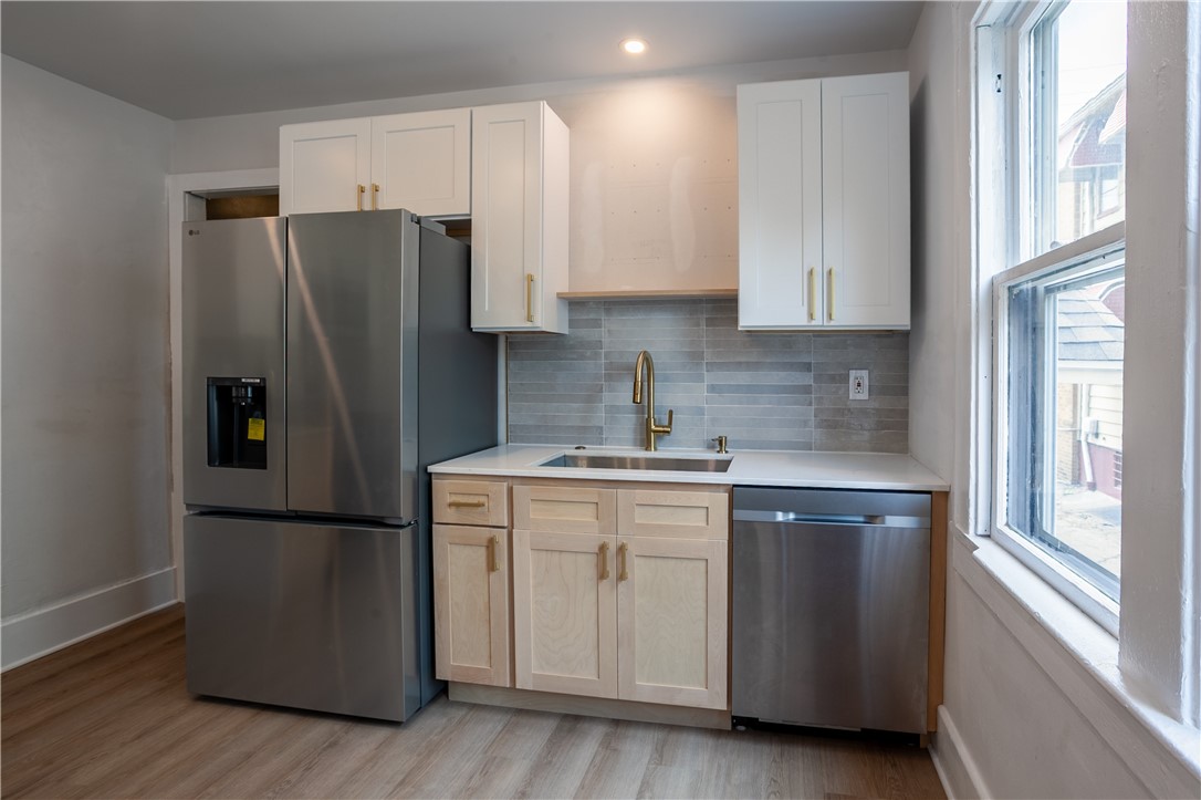 Residential Lease in Rochester 4