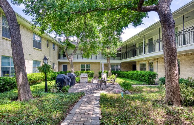 Beautiful courtyards throughout. | Image 18